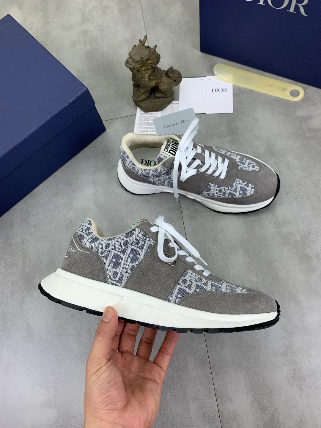 Men's Men's Shoes💰P440💰[New Style]🆘[Dior] 2025 Dior Original Lace-up Low-top Men's Shoes Classic casual shoes 🔥This model is the official classic model, with high quality and made by famous original designers. It is made of high-quality cowhide with original materials➕comfortable and breathable mesh lining➕pigskin insole. The perfect last shape and generous and fashionable design have attracted many consumers and are suitable for drivers to drive🚗. What you want is the best quality in the market. Color: seven colors. Code number: 38--44 (45 46 customized)